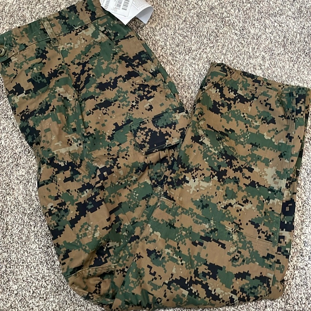 Camo Pants Marines NWT